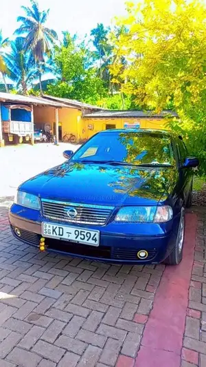 Nissan FB15 2004 Car (Used)