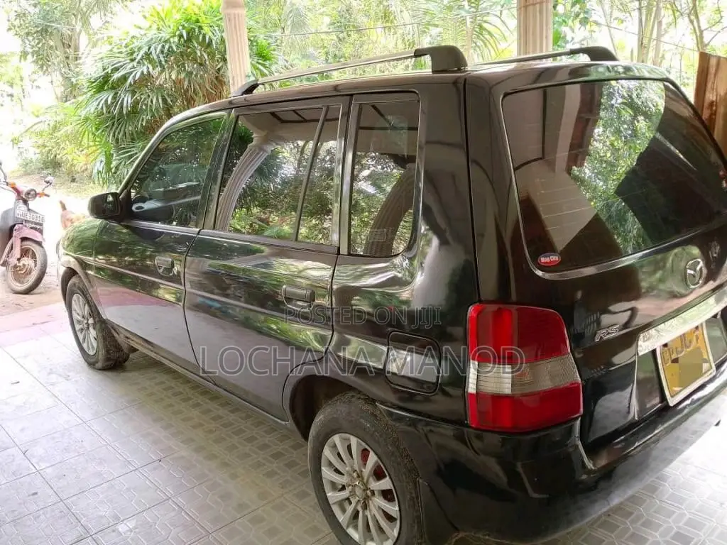 Mazda Demio 2004 Car (Used)