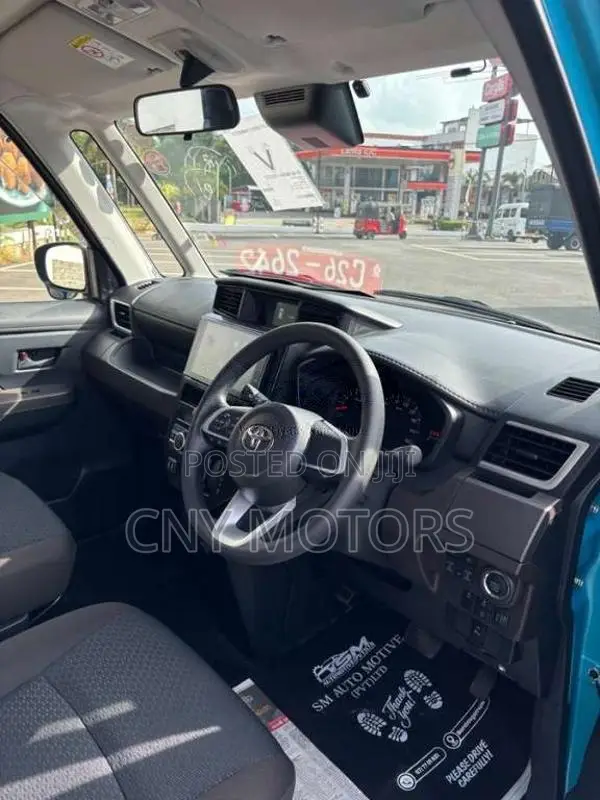 Toyota Roomy G Led 2025 Car Unregistered (Recondition)