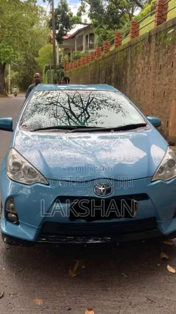 Toyota Aqua G 2013 Car (Used)