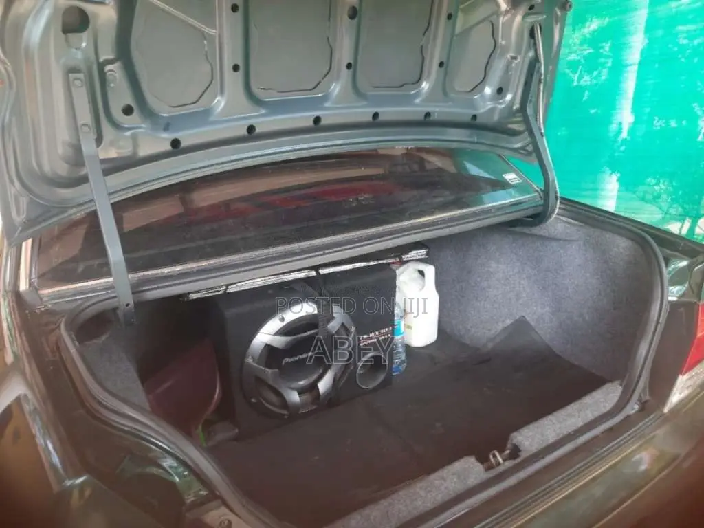Mitsubishi Lancer CS1 2003 Car (Used)