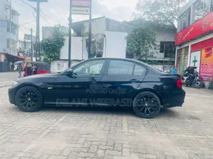 BMW 318i 2010 Car (Used)