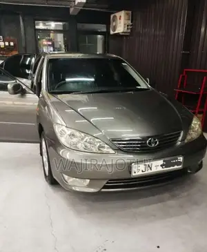 Toyota Camry 2004 Car (Used)