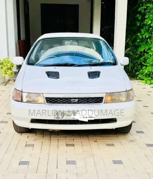 Toyota Corolla 2 Windy 1993 Car (Used)