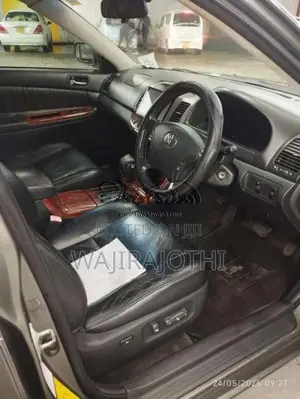 Toyota Camry 2004 Car (Used)