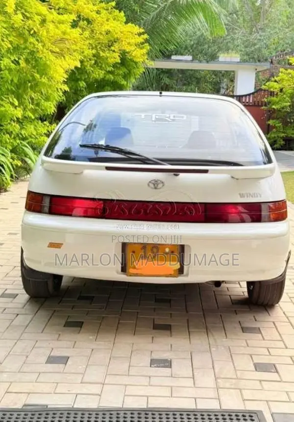 Toyota Corolla 2 Windy 1993 Car (Used)