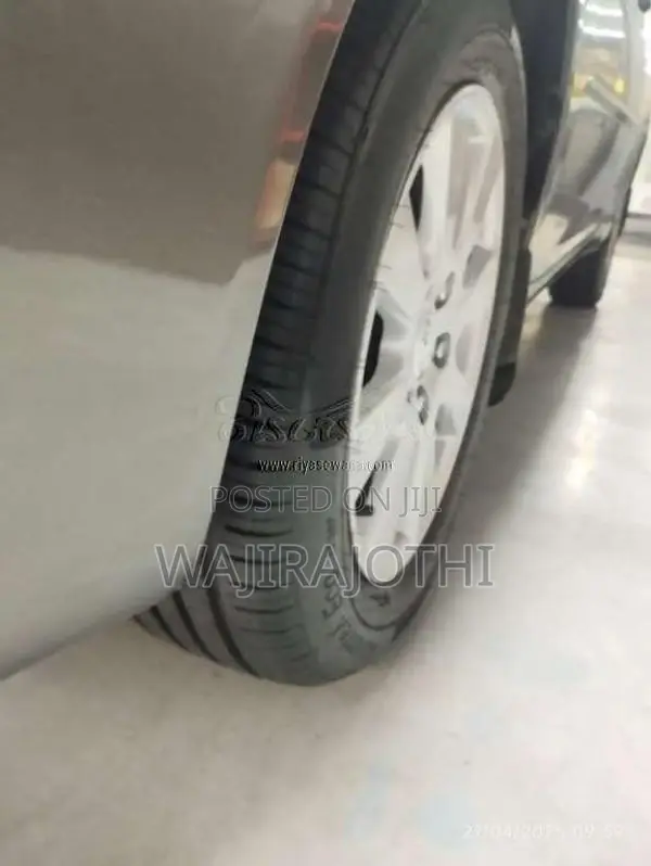 Toyota Camry 2004 Car (Used)