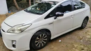 Toyota Prius 2010 Car (Used)