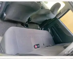 Toyota Vitz 2013 Car (Used)