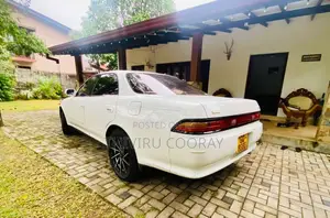 Toyota Mark 2 2002 Car (Used)