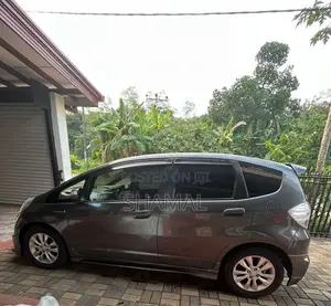 Honda Fit GP1 2013 Car (Used)