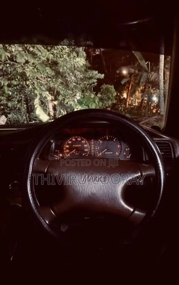 Toyota Mark 2 2002 Car (Used)