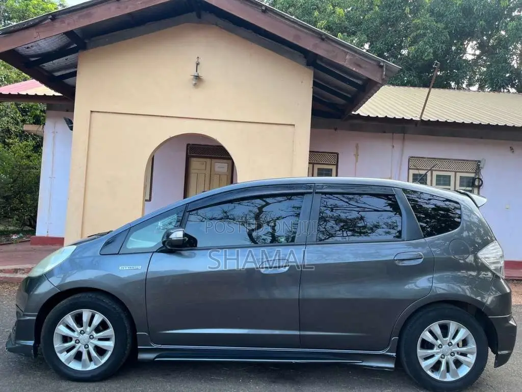 Honda Fit GP1 2013 Car (Used)
