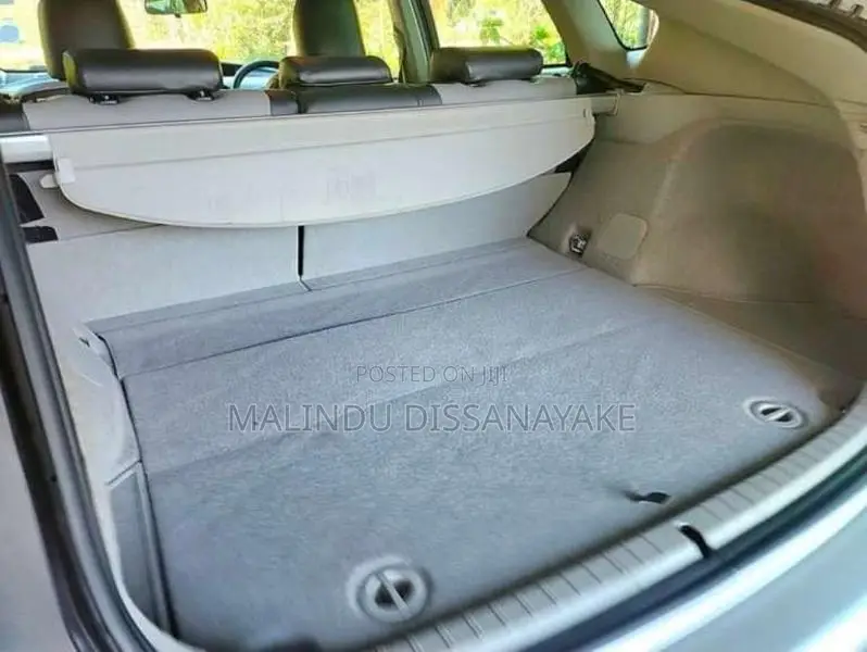 Toyota Prius 2013 Car (Used)