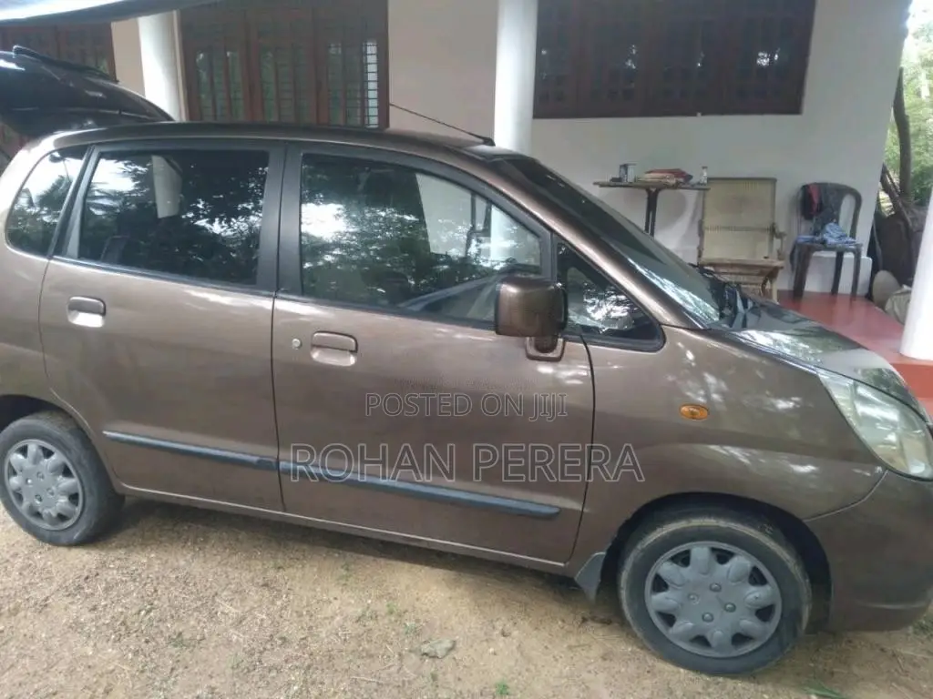 Suzuki Estilo 2010 Car (Used)