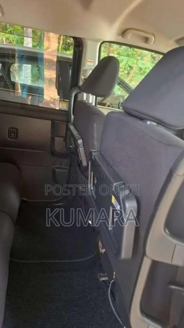 Daihatsu THOR Custom G 2020 Car (Used)