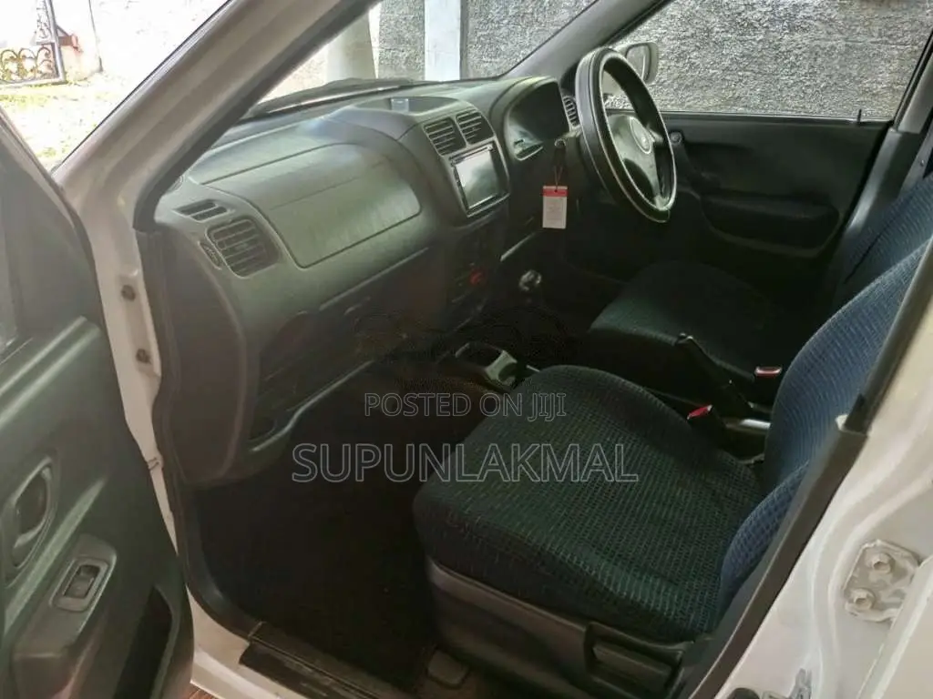 Suzuki Swift 2003 Car (Used)