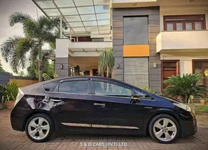 Toyota Prius S Touring 2013 Car (Used)