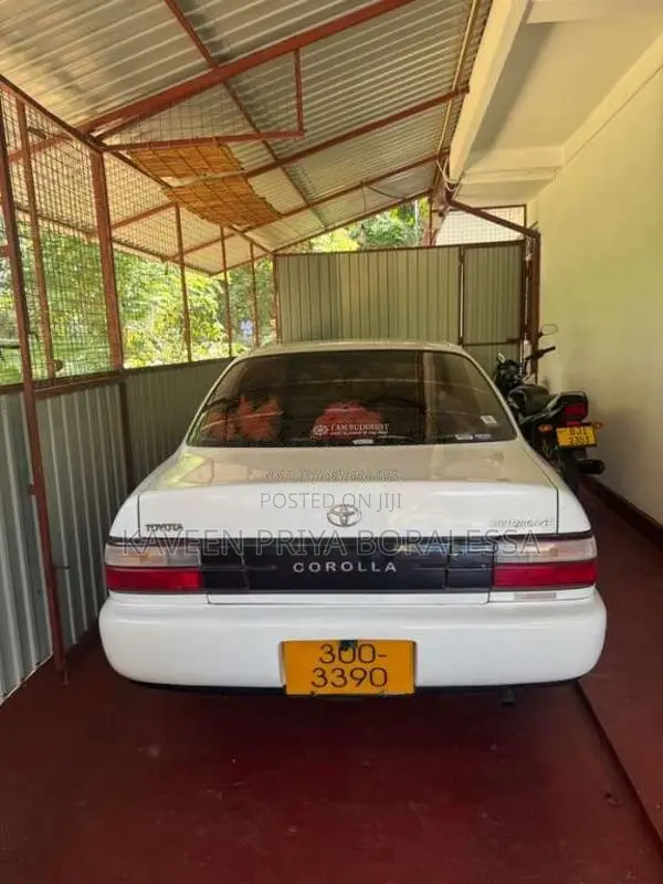 Toyota Corolla 1995 Car (Used)