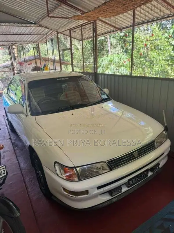 Toyota Corolla 1995 Car (Used)
