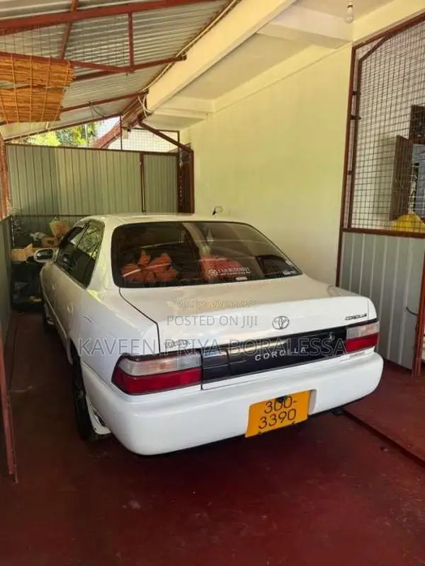 Toyota Corolla 1995 Car (Used)