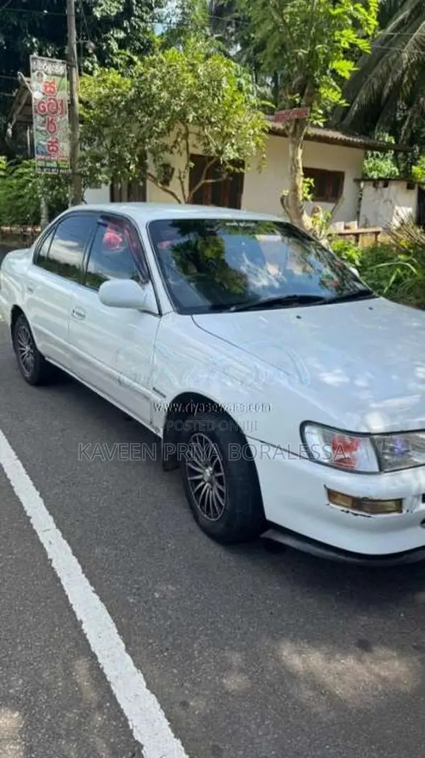 Toyota Corolla 1995 Car (Used)