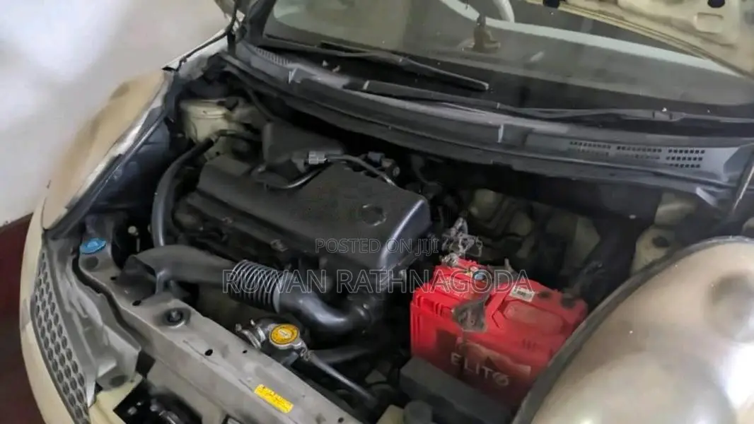 Nissan AK12 2002 Car (Used)