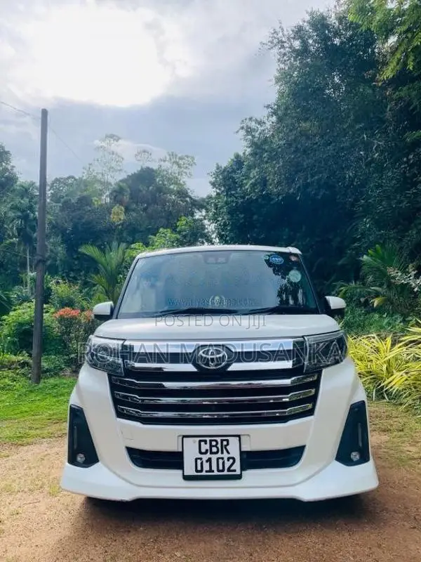 Toyota Roomy 2023 Car (Used)