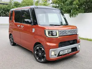 Daihatsu WAKE SPACIA CUSTOM 2015 Car (Used)