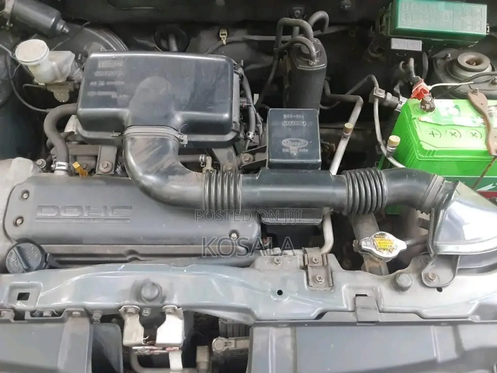 Suzuki Swift 2004 Car (Used)