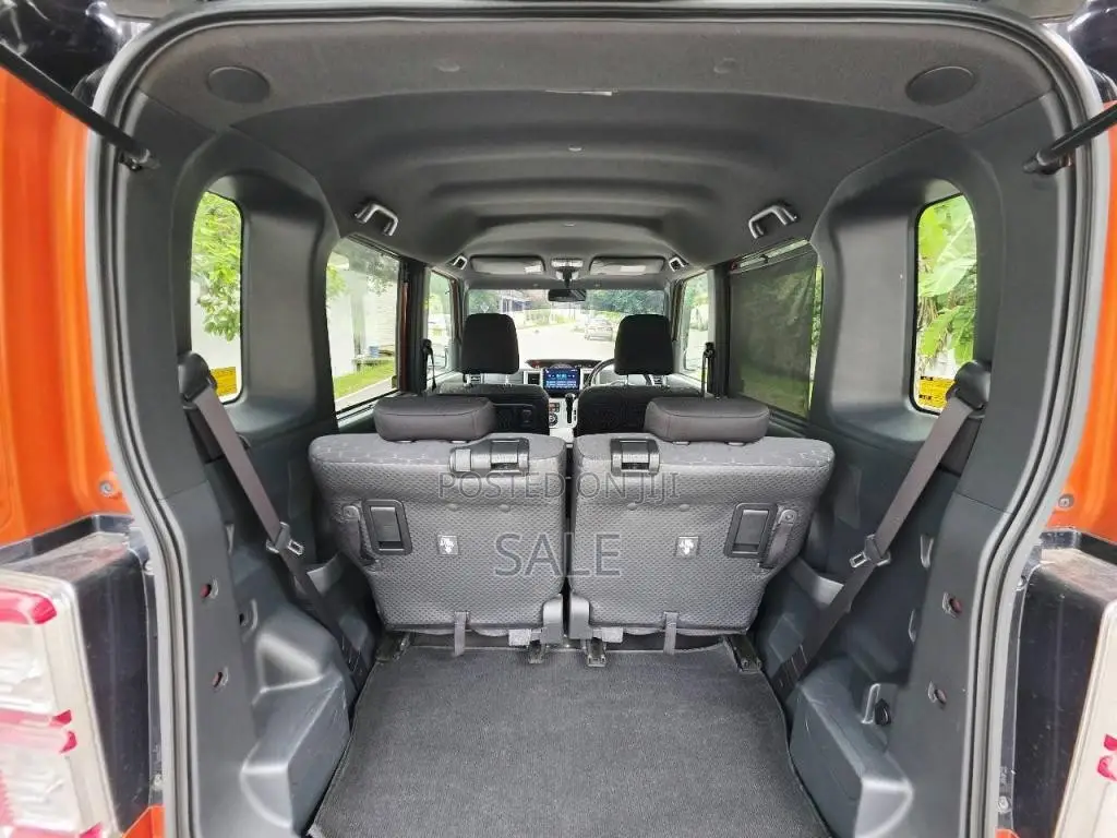 Daihatsu WAKE SPACIA CUSTOM 2015 Car (Used)