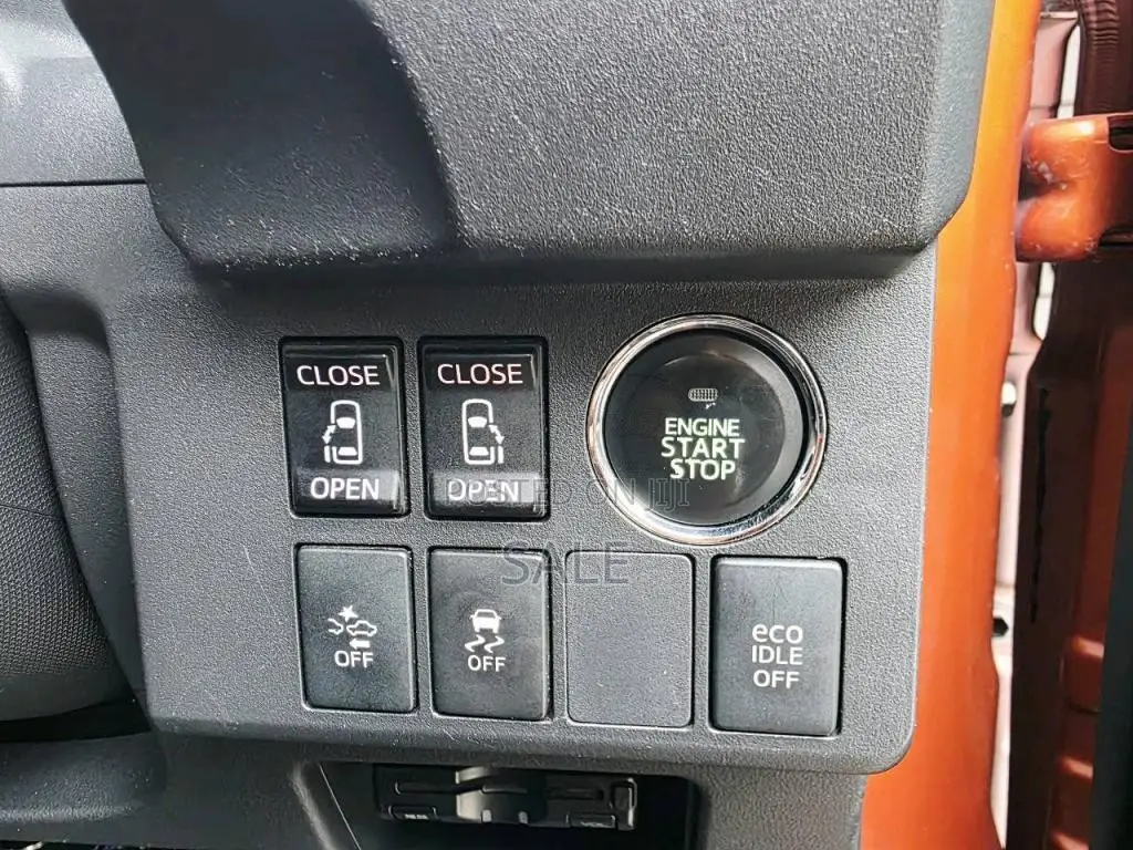 Daihatsu WAKE SPACIA CUSTOM 2015 Car (Used)