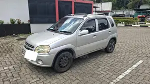 Suzuki Swift 2004 Car (Used)