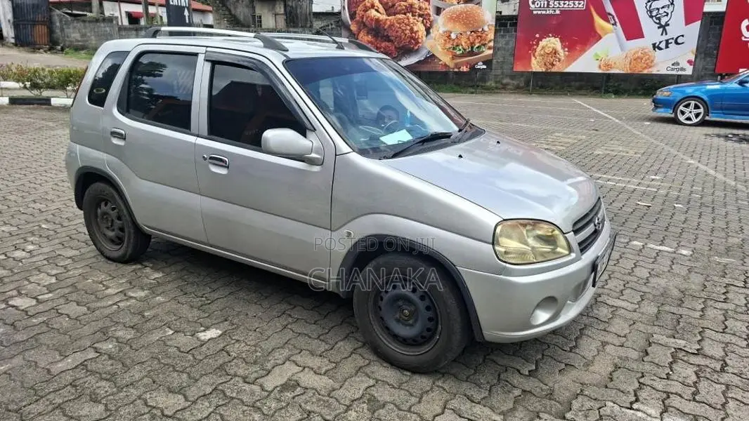 Suzuki Swift 2004 Car (Used)