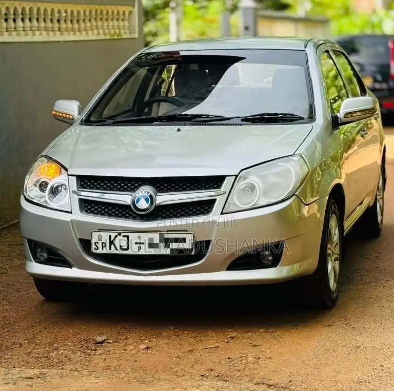 Micro MX7 2010 Car (Used)