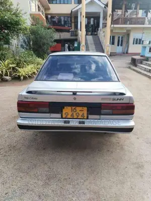 Nissan E-HB12 Sunny 1990 Car (Used)