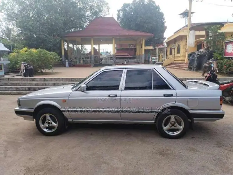 Nissan E-HB12 Sunny 1990 Car (Used)