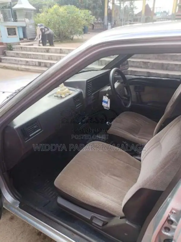 Nissan E-HB12 Sunny 1990 Car (Used)