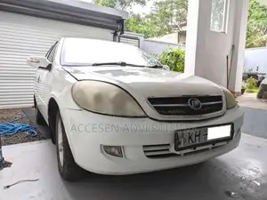 Micro Lifan 2009 Car (Used)