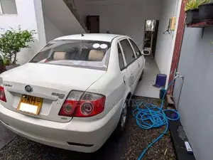 Micro Lifan 2009 Car (Used)