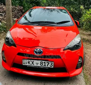 Toyota Aqua 2012 Car (Used)