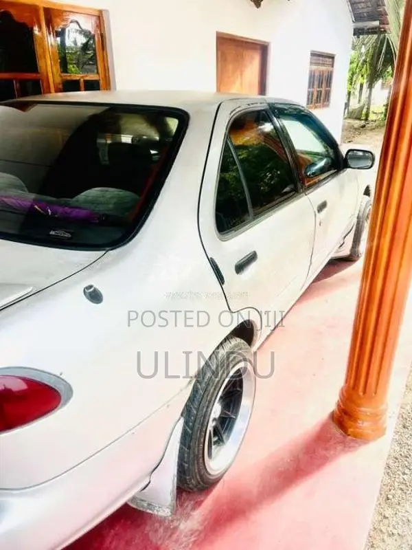 Nissan Sunny FB14 1994 Car (Used)