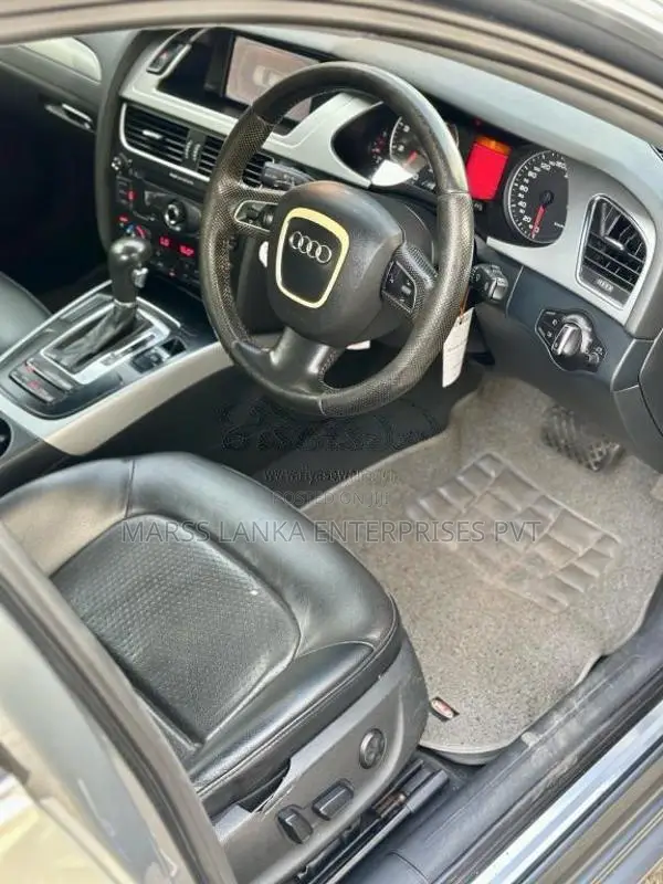 Audi A4 2012 Car (Used)