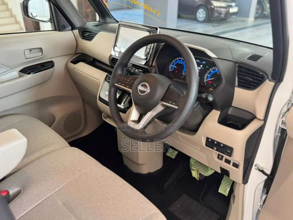 Nissan Roox Hybrid 2024 Car Unregistered (Recondition)