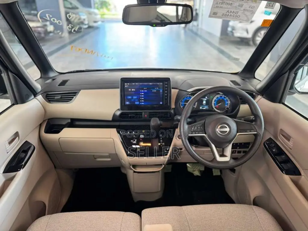 Nissan Roox Hybrid 2024 Car Unregistered (Recondition)