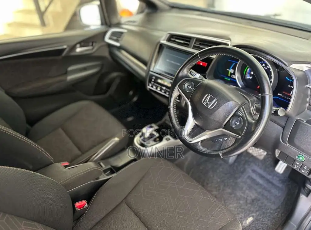 Honda Fit GP5 S GRADE 2016 Car (Used)