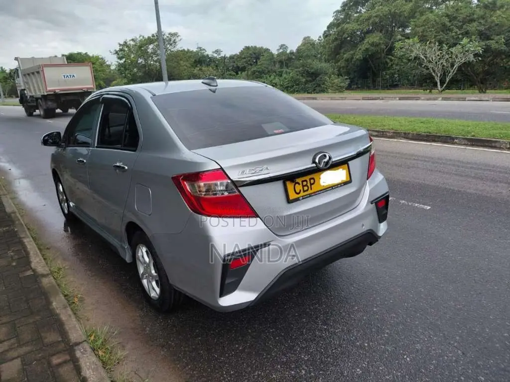 Perodua Bezza 2025 Car (Used)