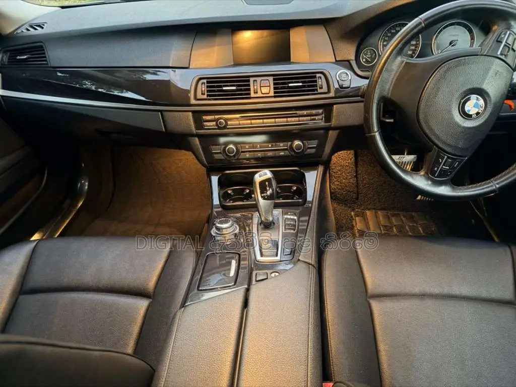 BMW 520D 3 Option 2013 Car (Used)