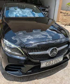 Mercedes-Benz C200 2019 Car (Used)
