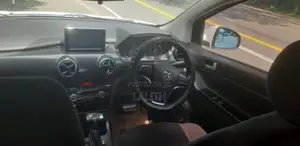 Micro X25 2017 Car (Used)